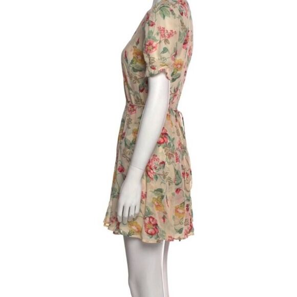 Reformation Cream Floral Wrap Dress size XS NWOT - Picture 2 of 15